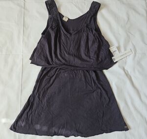 O'Neill Women's Muscle Tee in Dark Purple